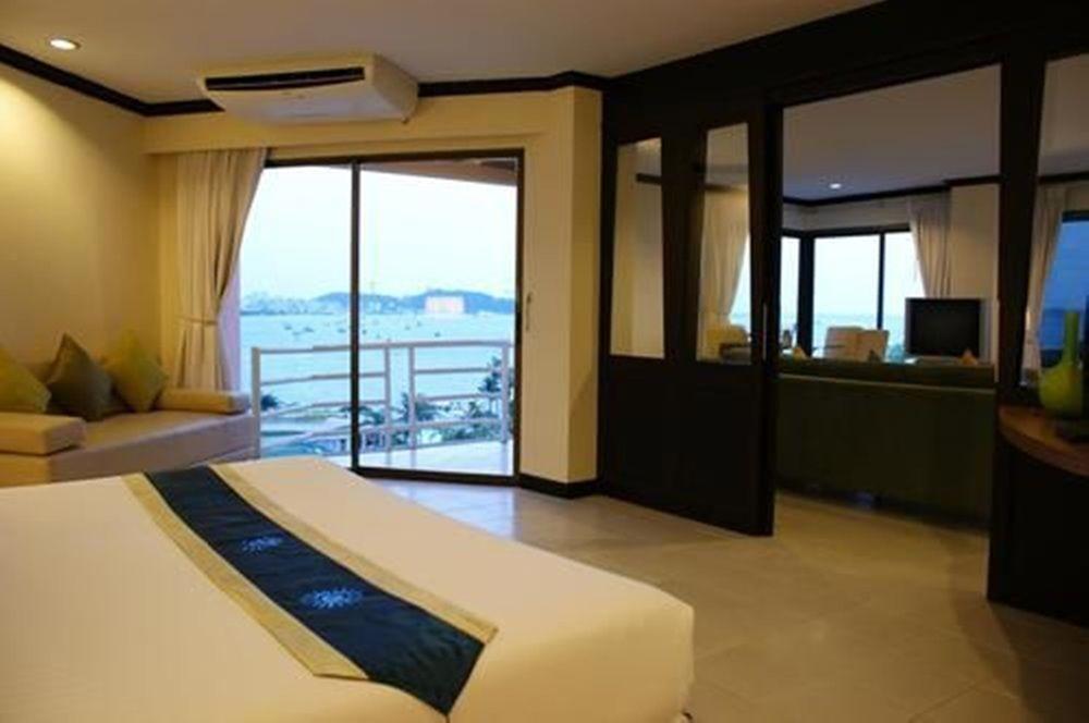 Bella Villa Metro Pattaya Eksteriør billede