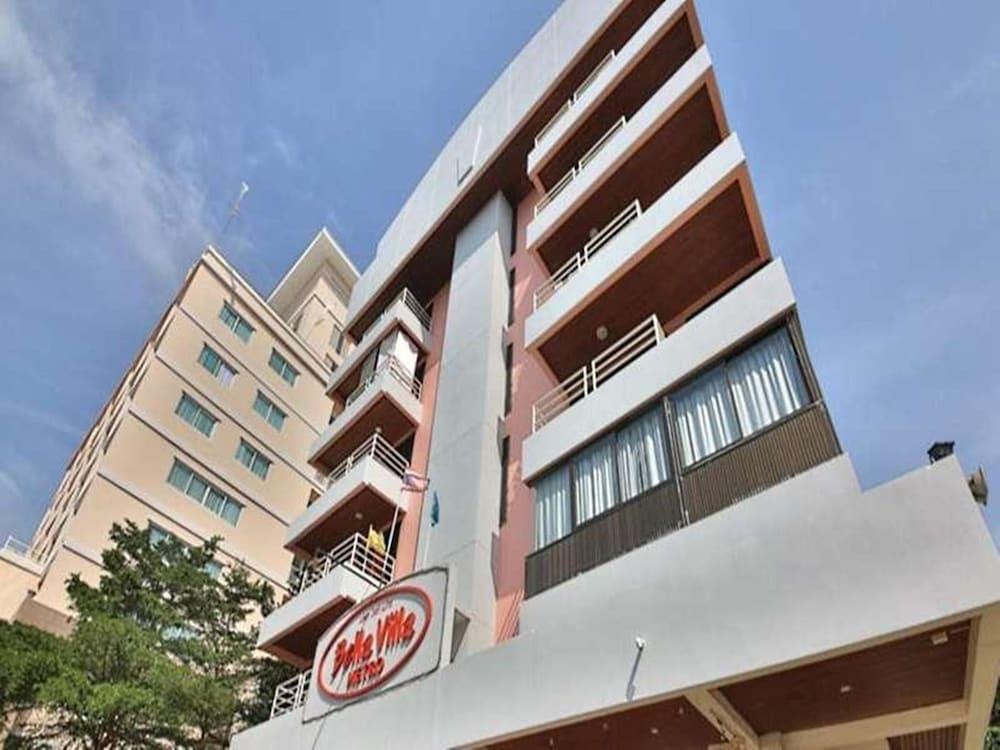 Bella Villa Metro Pattaya Eksteriør billede